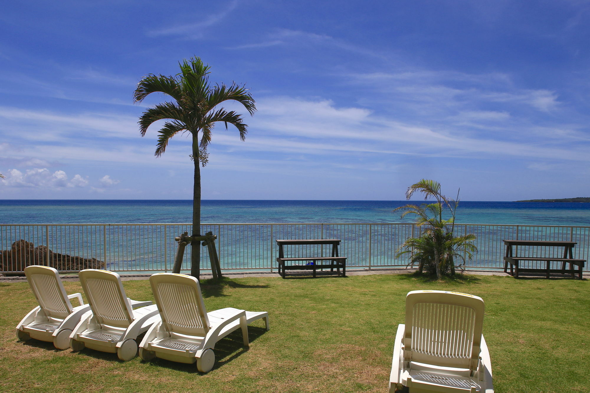 Churaumi On The Beach Motobu Exterior foto